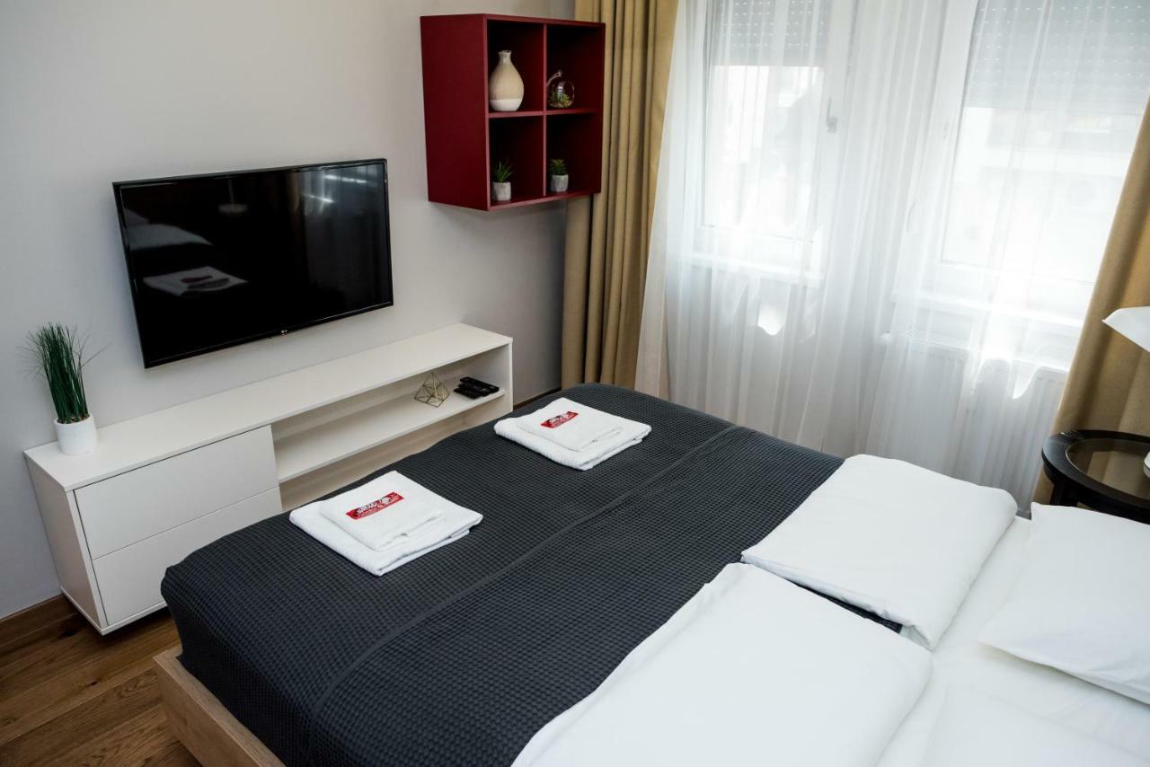 Apartman Donner Centar IV スボティツァ エクステリア 写真