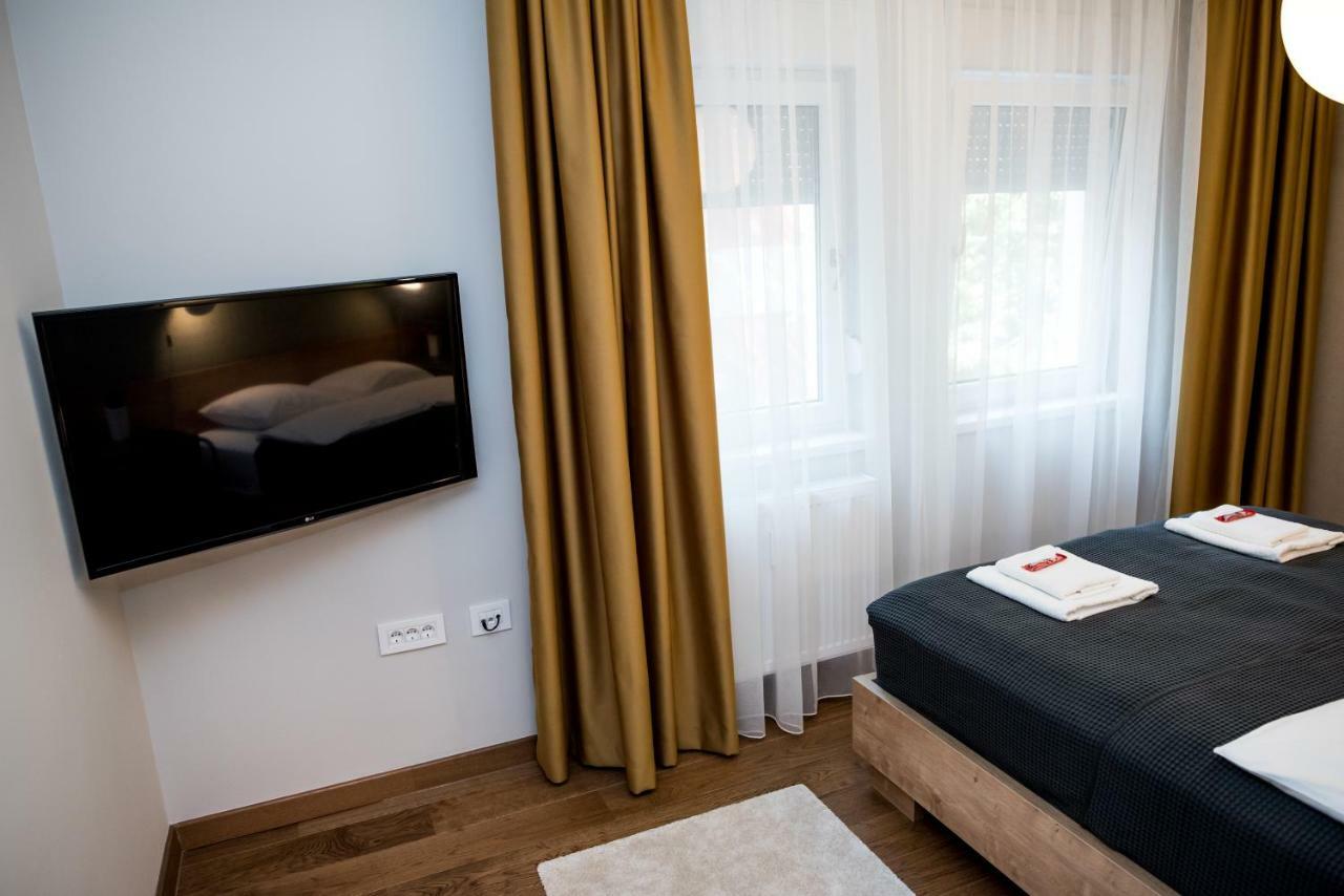 Apartman Donner Centar IV スボティツァ エクステリア 写真